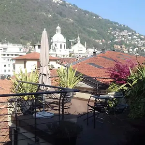 https://como-via-carcano-13.it-lombardy.com