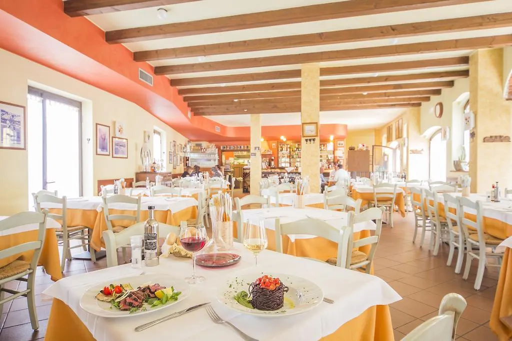 ***  Hotel Antichi Cortili Dossobuono Italia